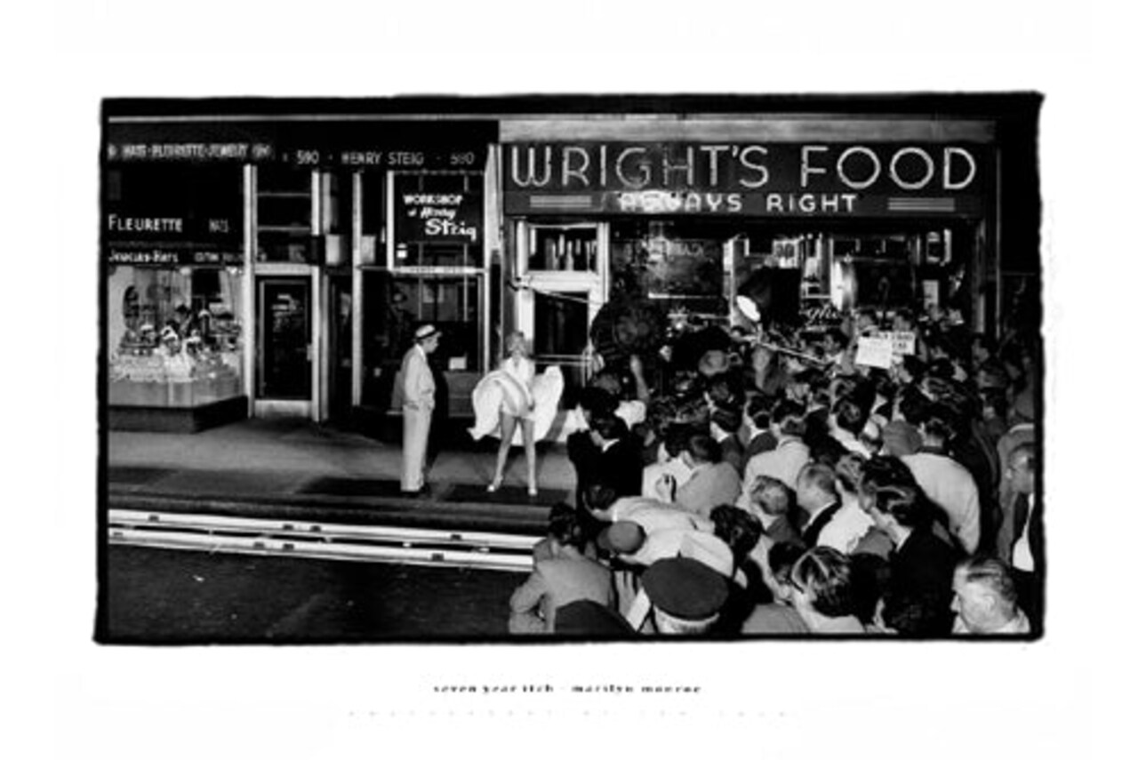 Framed Art The Seven Year Itch: Marilyn Monroe - Iconic Movie